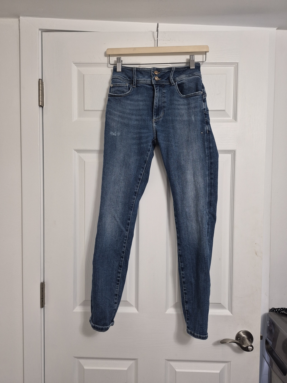 Guess Women's Dark Blue Skinny Jeans with Fading